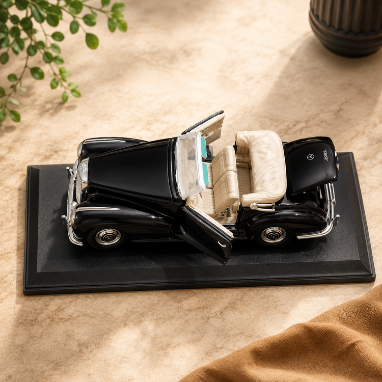 ماکت فلزی مرسدس بنز کلاسیک مدلs 300 (maisto) سال 1955