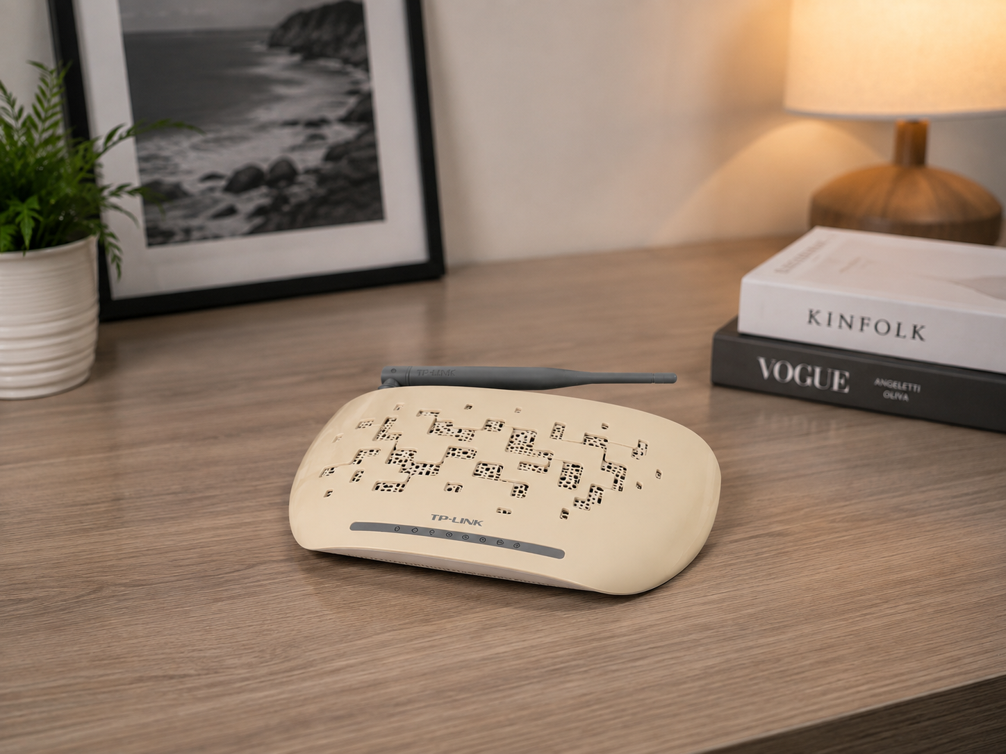 مودم تی پی لینک ADSL2 Plus بی‌سیم N150 _ استوک کاملا سالم به همراه آداپتور